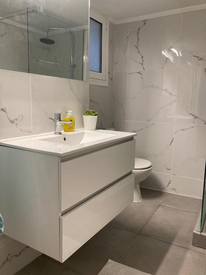 Great Apartment With Terrace In Central Athens Luaran gambar